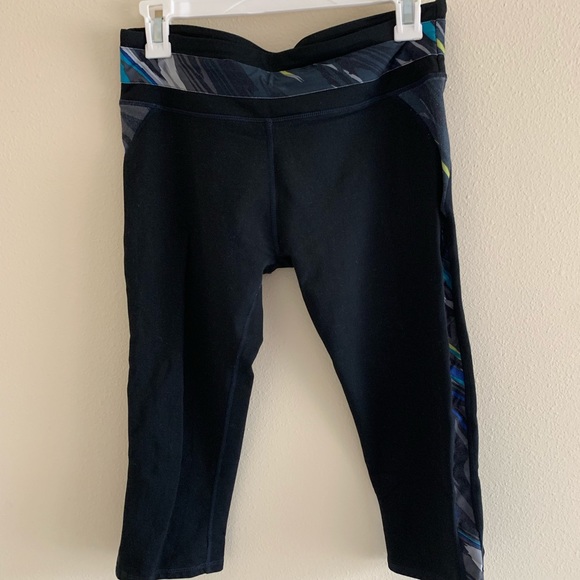 Fabletics Pants - Fabletics Leggings (knee-length) Fabletics Pants - Fabletics Leggings (knee-length)